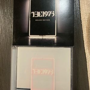 1975 CDs. Excellent condition. Used. 2 CD albums